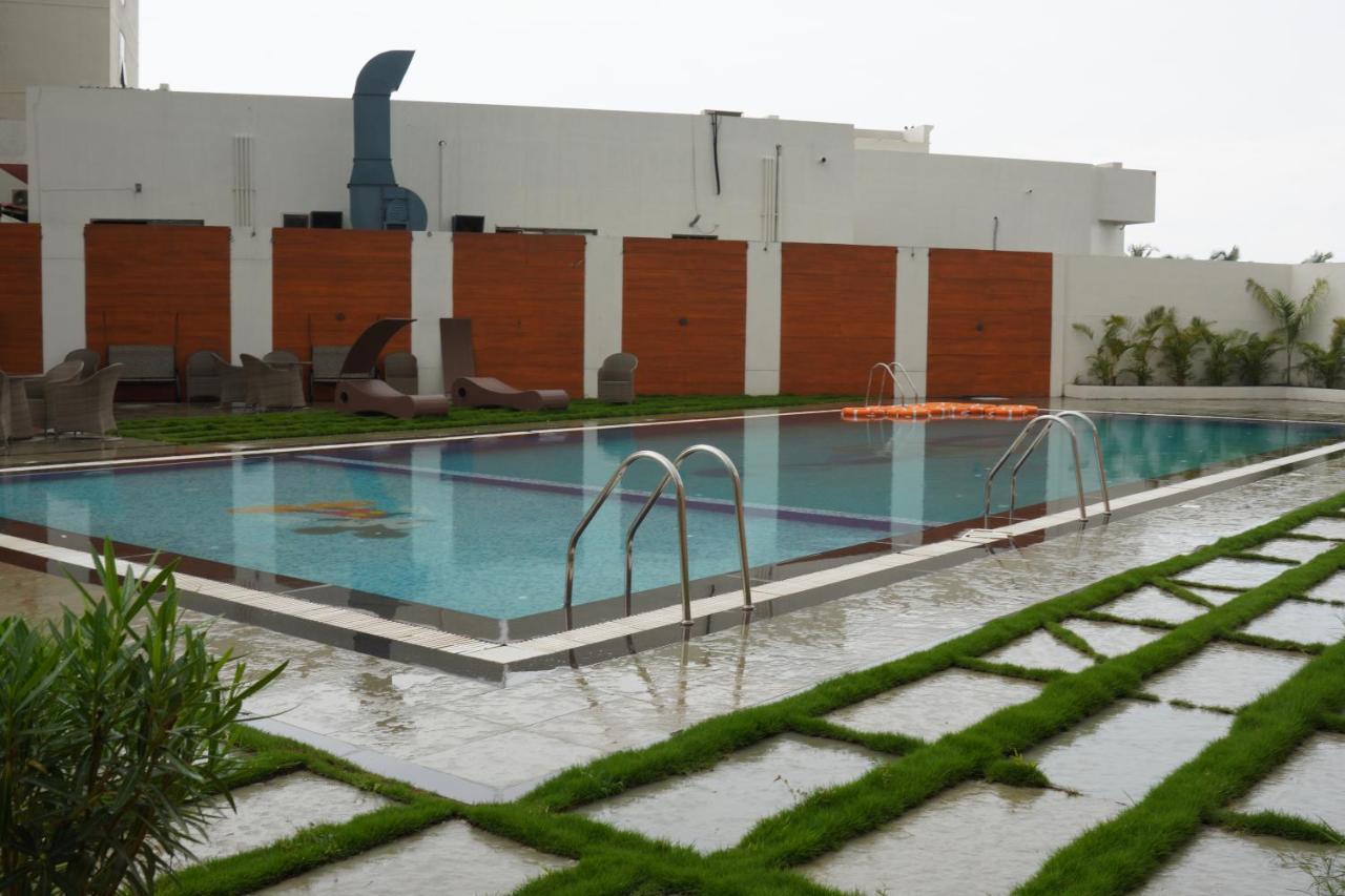 Regenta Central Somnath, Bhalpara Zewnętrze zdjęcie