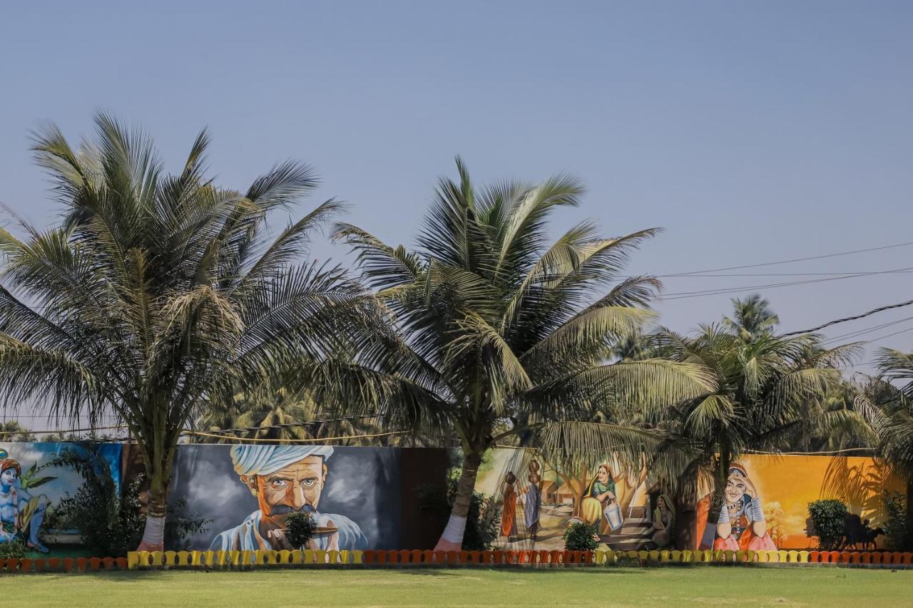 Regenta Central Somnath, Bhalpara Zewnętrze zdjęcie