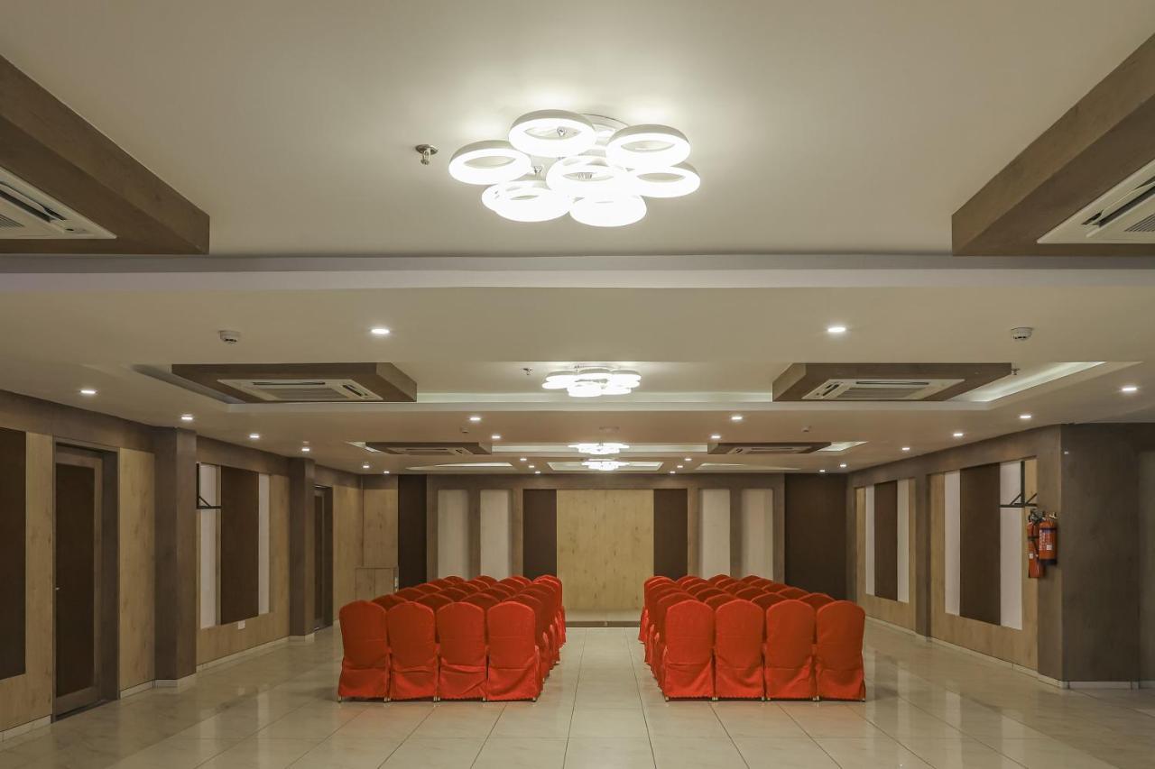 Regenta Central Somnath, Bhalpara Zewnętrze zdjęcie