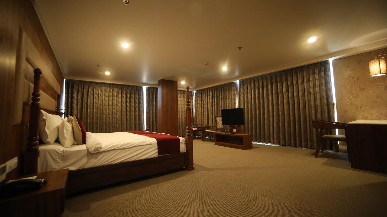 Regenta Central Somnath, Bhalpara Zewnętrze zdjęcie